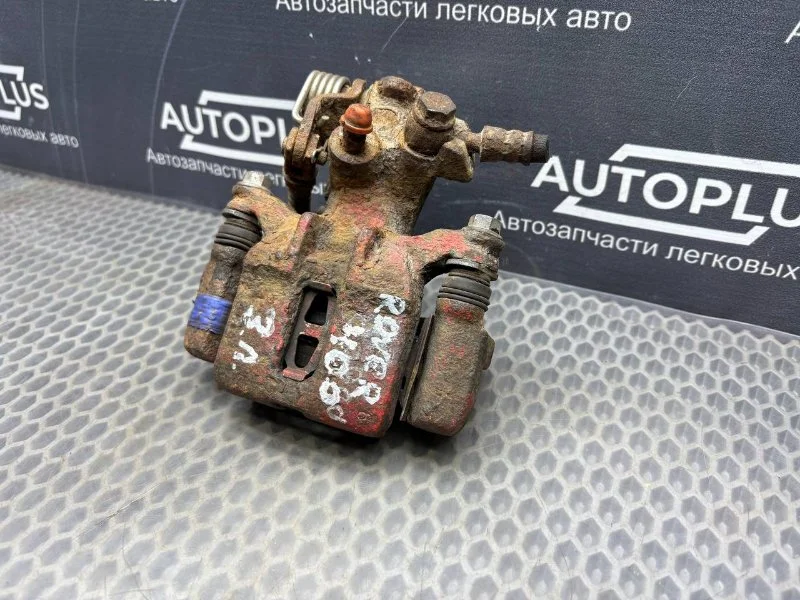 Суппорт тормозной задний левый Rover 400 ХЕТЧБЭК - миниатюра 3