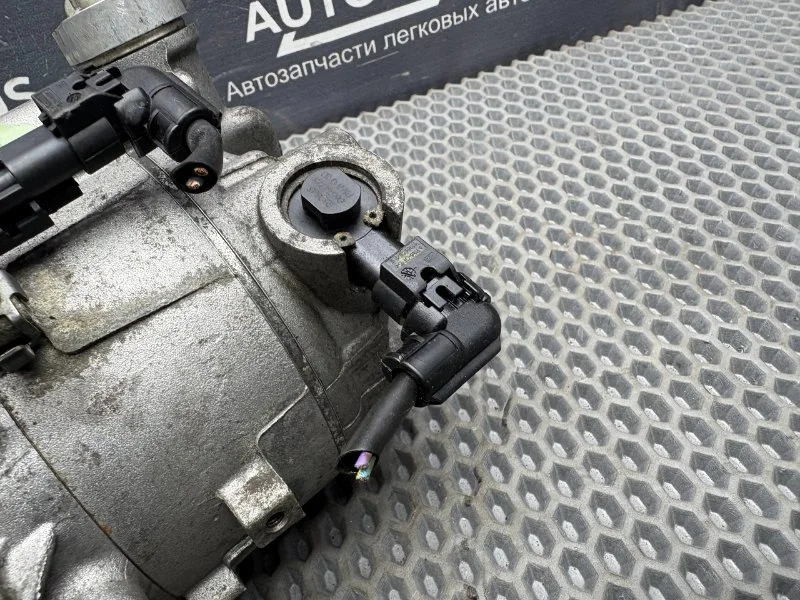 Компрессор кондиционера Opel Astra ХЕТЧБЭК J 1.4 - миниатюра 9