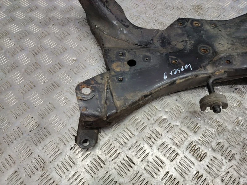 Подрамник передний Mitsubishi Lancer СЕДАН 4G13 - миниатюра 3