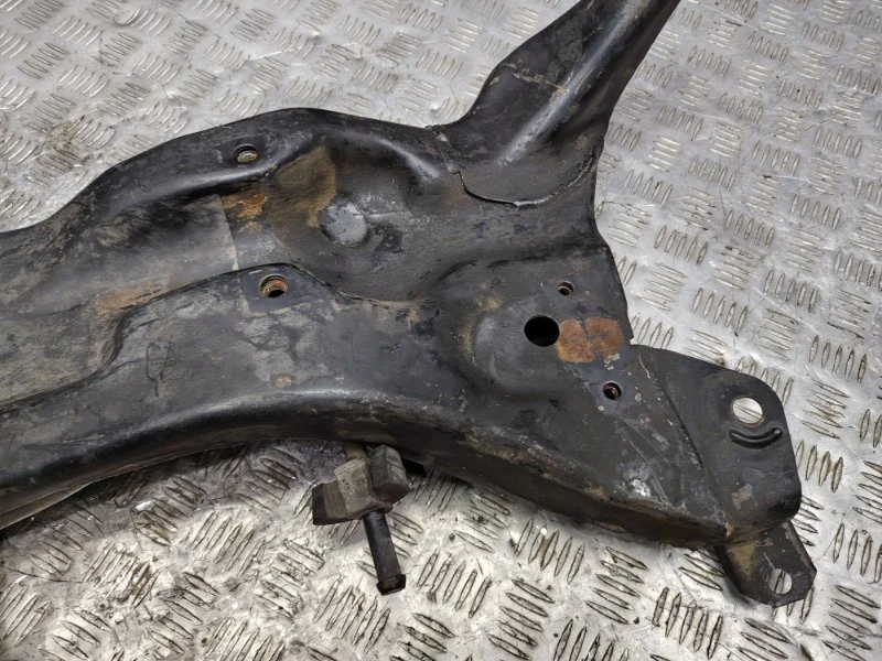 Подрамник передний Mitsubishi Lancer СЕДАН 4G13 - миниатюра 5