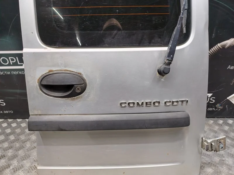 Дверь багажника задняя правая Opel Combo C 1.3 - миниатюра 3