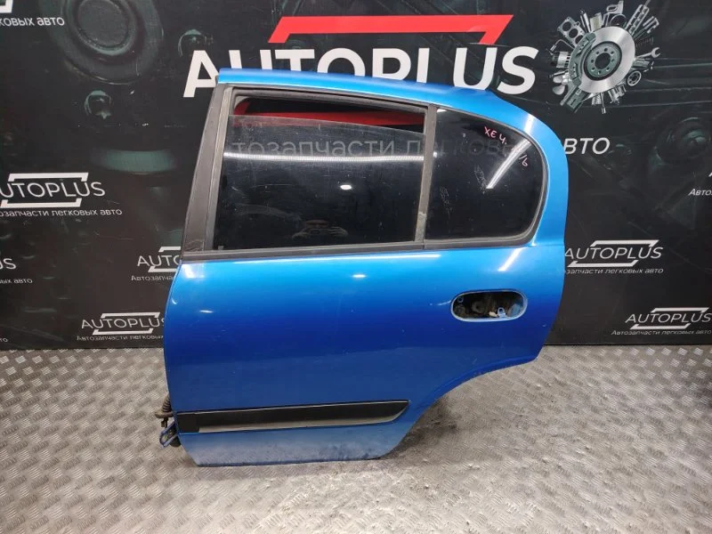 Дверь боковая задняя левая Nissan Almera N16 - изображение 1