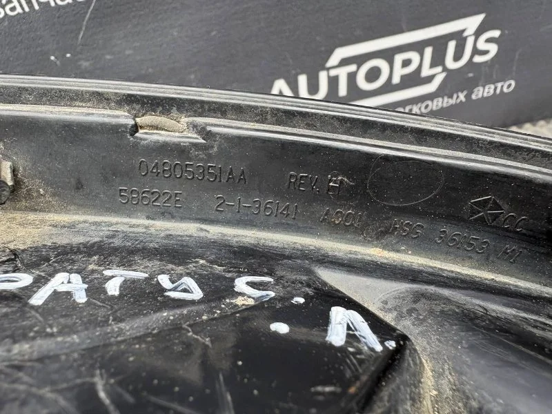 Фонарь задний левый Dodge Stratus СЕДАН JR 2.4 EDZ - миниатюра 10