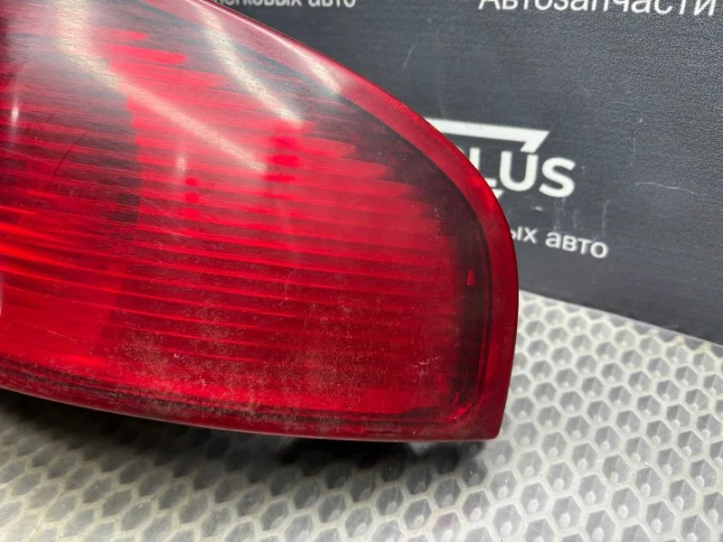 Фонарь задний правый Dodge Stratus СЕДАН JR 2.4 - миниатюра 4