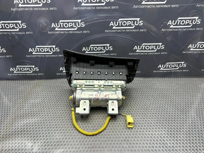 Подушка безопасности пассажира Nissan Almera N16 - миниатюра 8