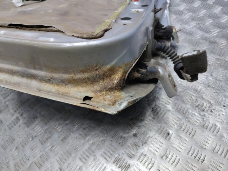 Дверь боковая задняя левая Nissan Almera N16 - миниатюра 10