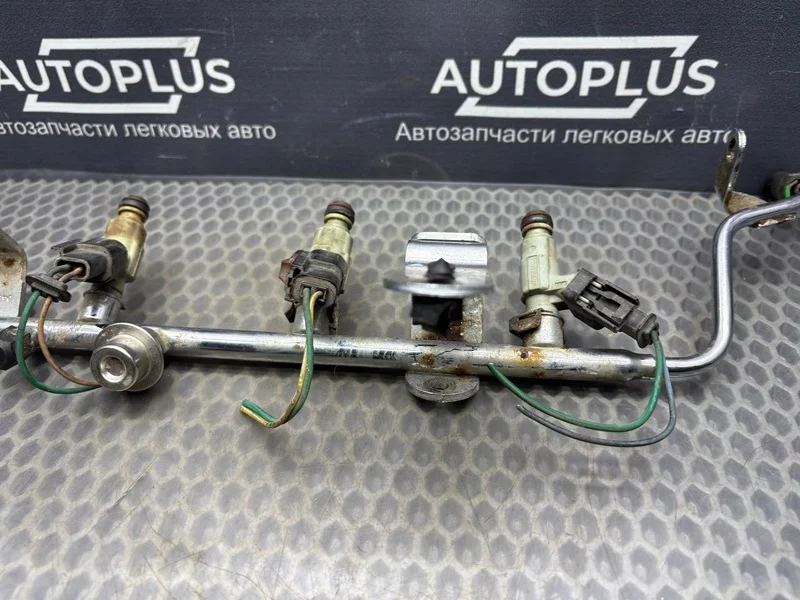Топливная рампа Dodge Stratus СЕДАН JR 2.4 EDZ - миниатюра 7