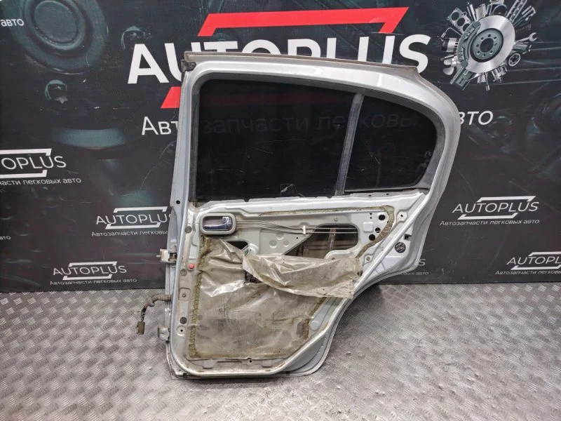 Дверь боковая задняя правая Nissan Almera N16 - миниатюра 9