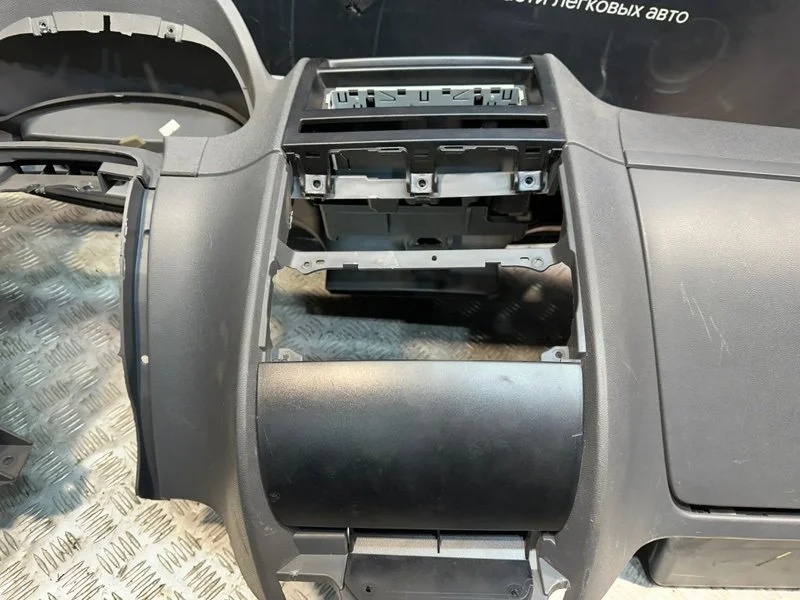 Торпедо Fiat Albea СЕДАН 1.4 350 A1.000 2008 - миниатюра 3