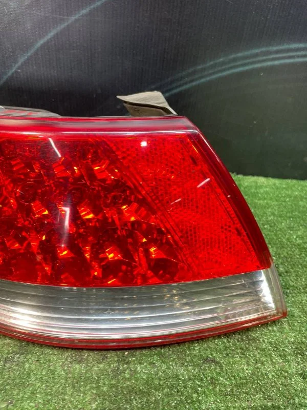 Фонарь задний левый Hyundai Grandeur 4 2.7 G6EA - миниатюра 4
