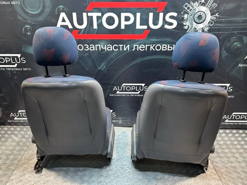 Сиденье переднее Renault Clio СЕДАН 1.4 K7JA700 - миниатюра 3