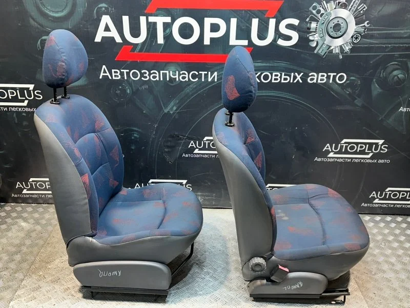 Сиденье переднее Renault Clio СЕДАН 1.4 K7JA700 - миниатюра 4