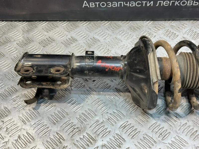 Стойка подвески передняя правая Hyundai Accent - миниатюра 2