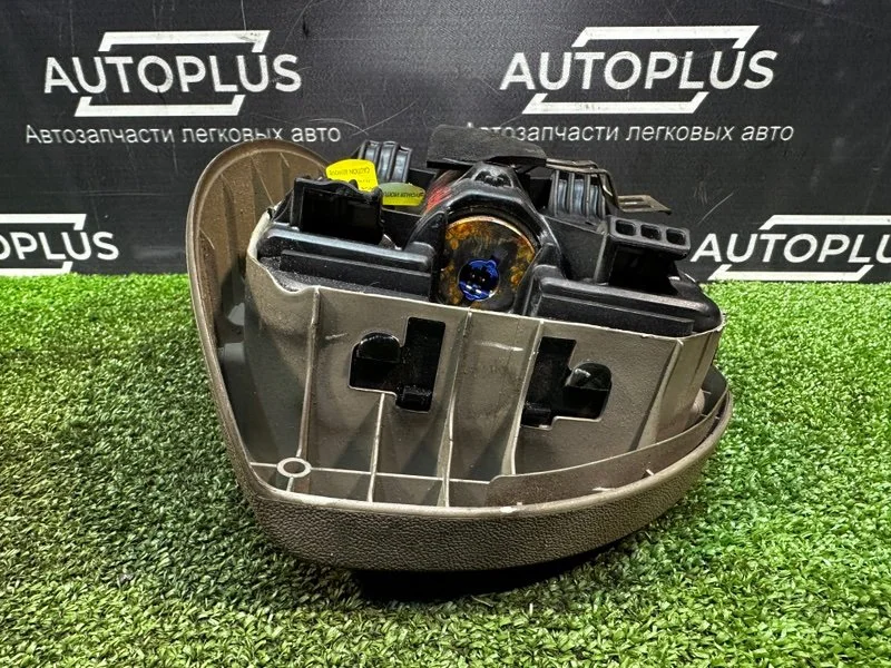 Подушка в руль Renault Megane СЕДАН K4MW761 2005 - миниатюра 5
