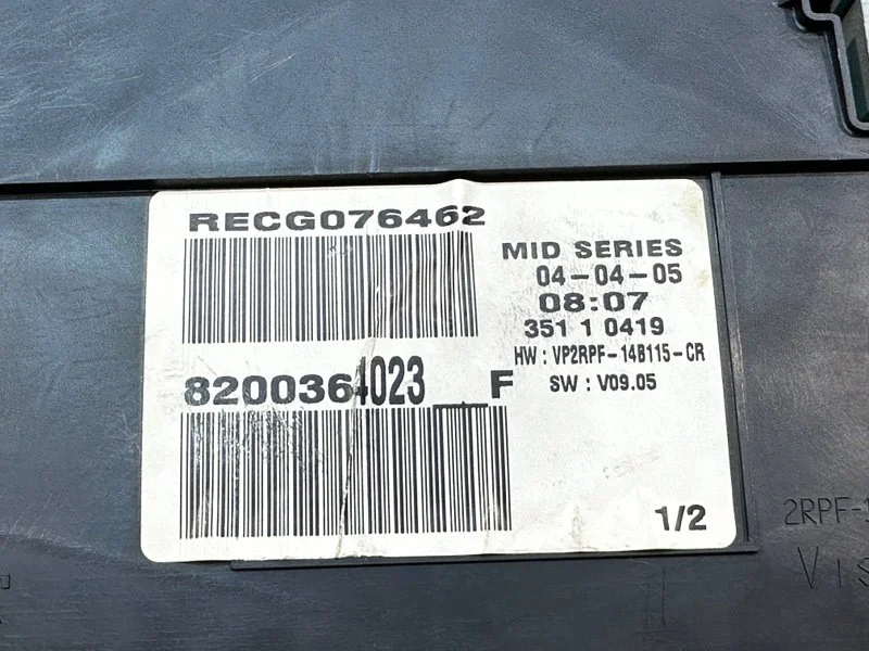 Панель приборов Renault Megane СЕДАН K4MW761 2005 - миниатюра 7