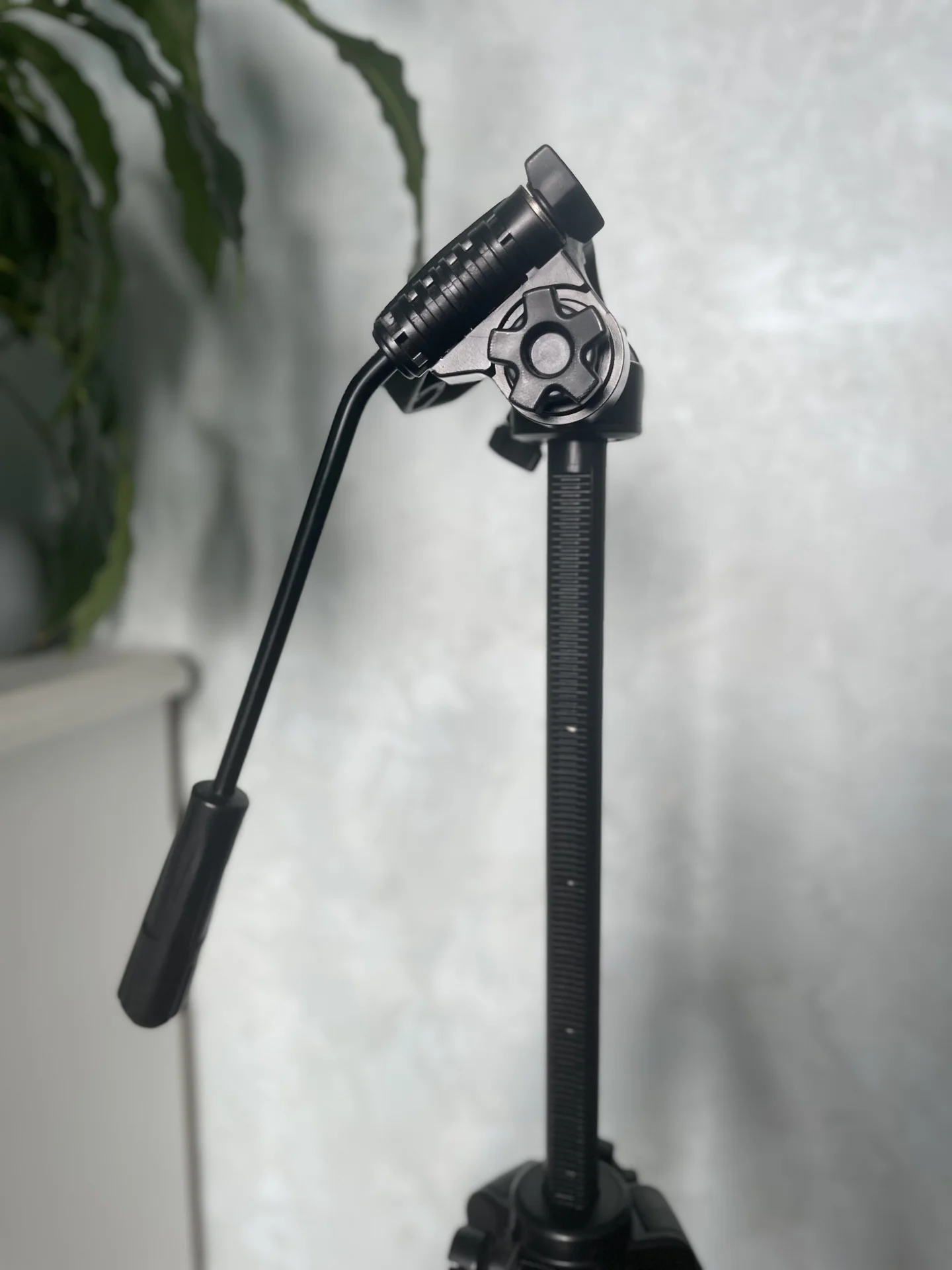 Штатив-тренога Sony VCT-R640 для фото/видеотехники - миниатюра 10
