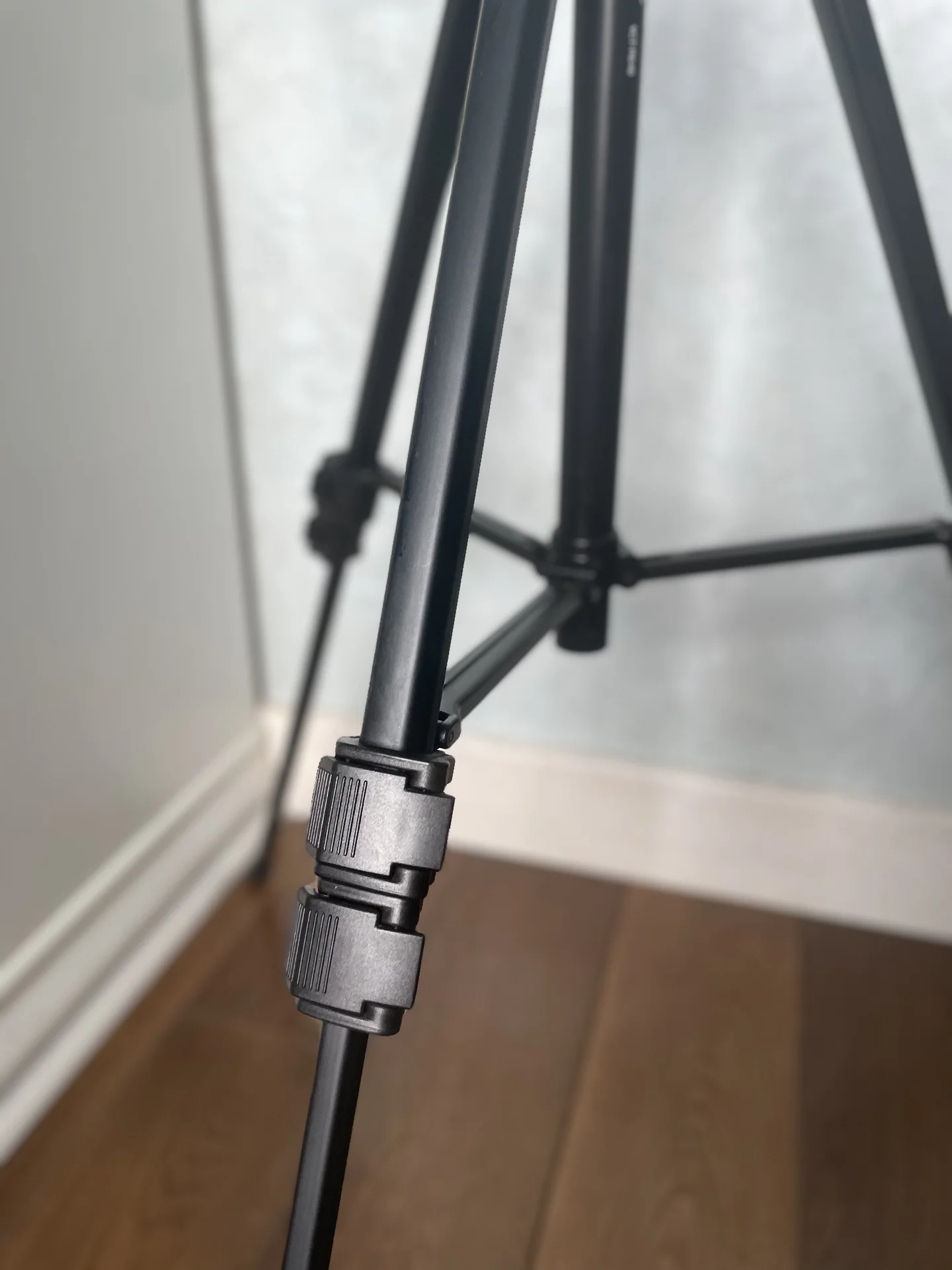 Штатив-тренога Sony VCT-R640 для фото/видеотехники - миниатюра 12