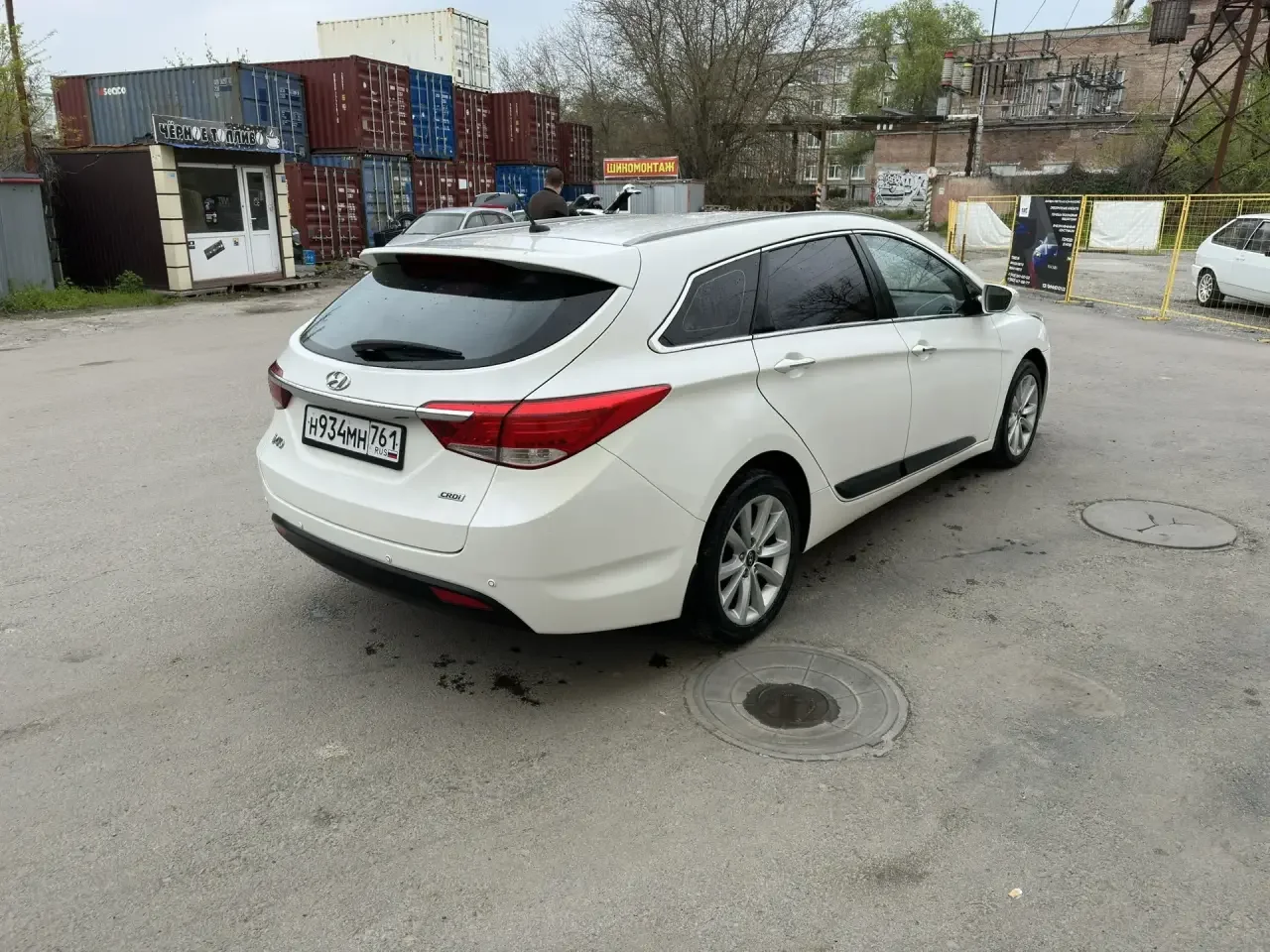 Автомобиль HYUNDAI I40 - миниатюра 4