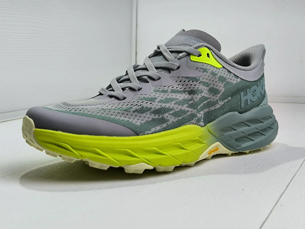 Кроссовки мужские летние Hoka Speedgoat 5 - миниатюра 6