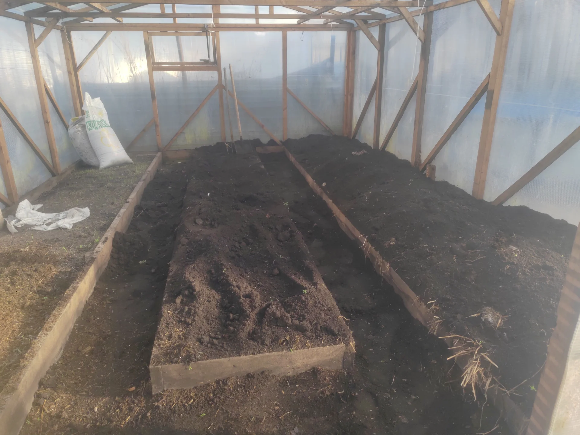 Навоз. Перегной. Земля. Торф. - изображение 1