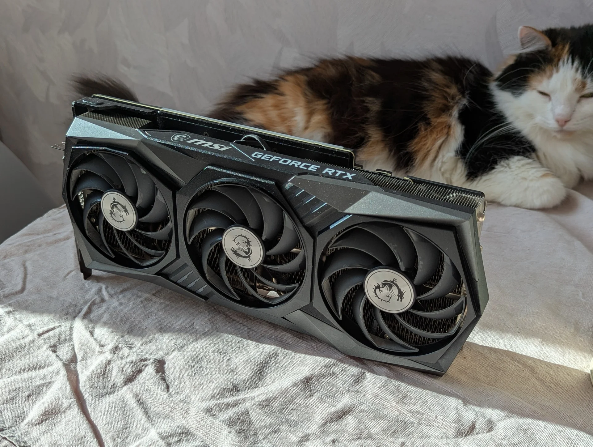 MSI Nvidia geforce RTX 3070 Gaming X Trio - изображение 1