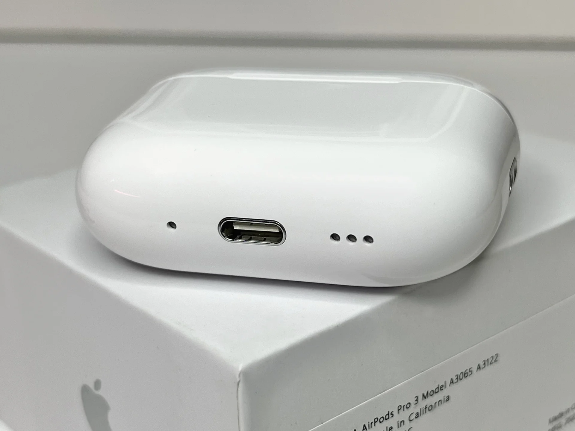AirPods Pro 3 «Лучшее качество» Гарантия год - миниатюра 5