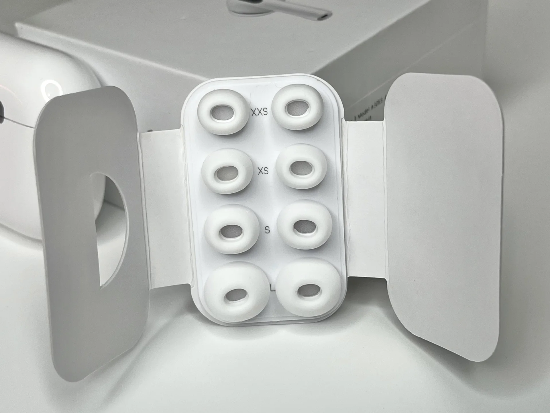 AirPods Pro 3 «Лучшее качество» Гарантия год - миниатюра 7