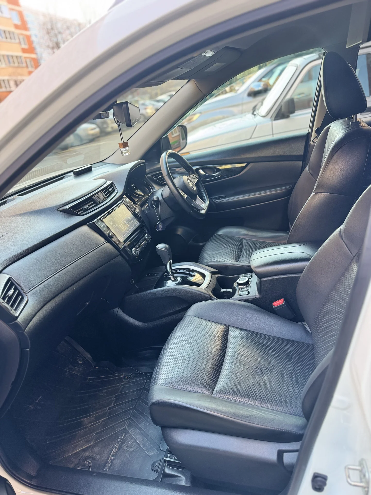 Nissan x trail t 32 hybrid - миниатюра 2