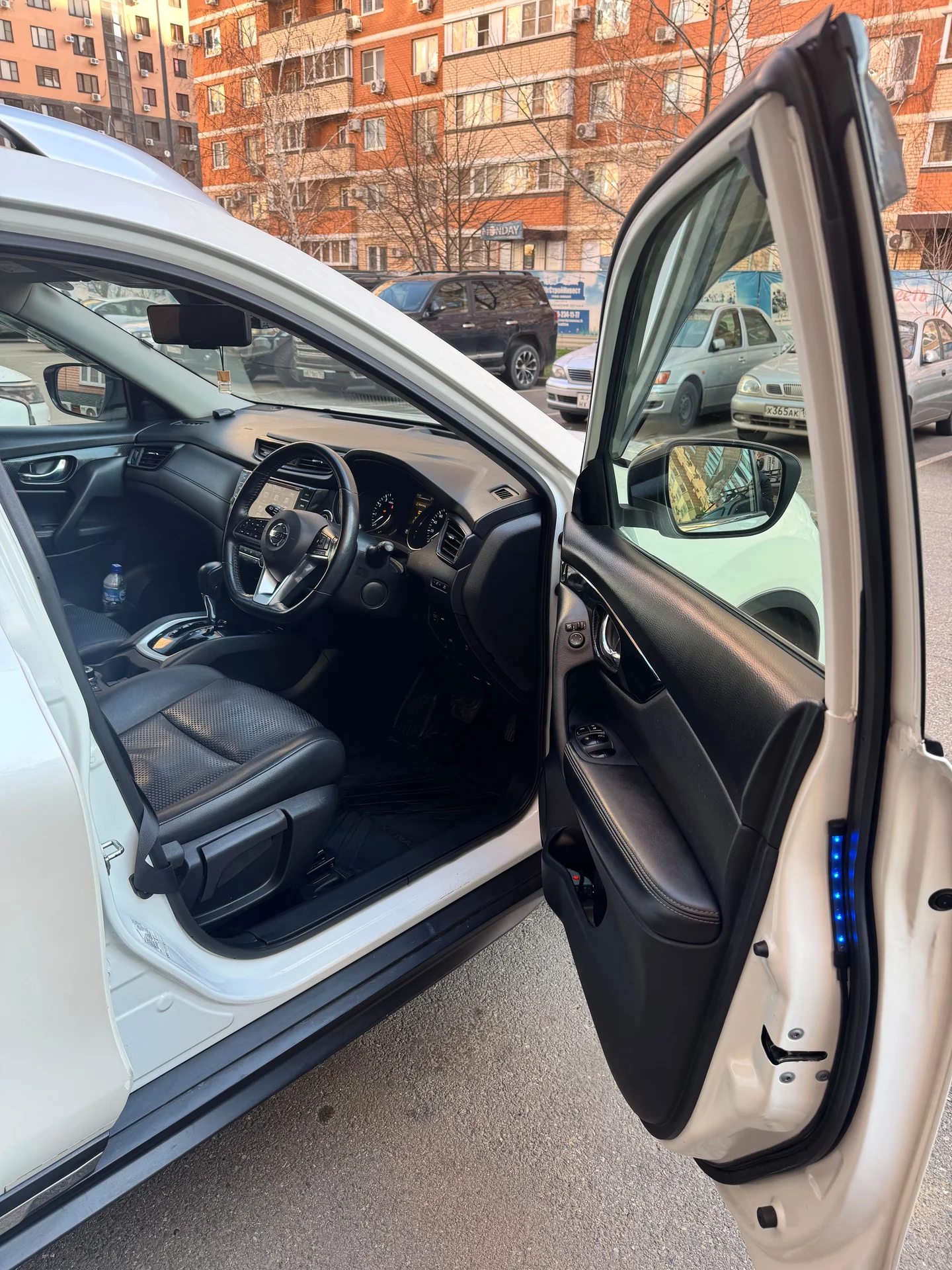 Nissan x trail t 32 hybrid - миниатюра 3
