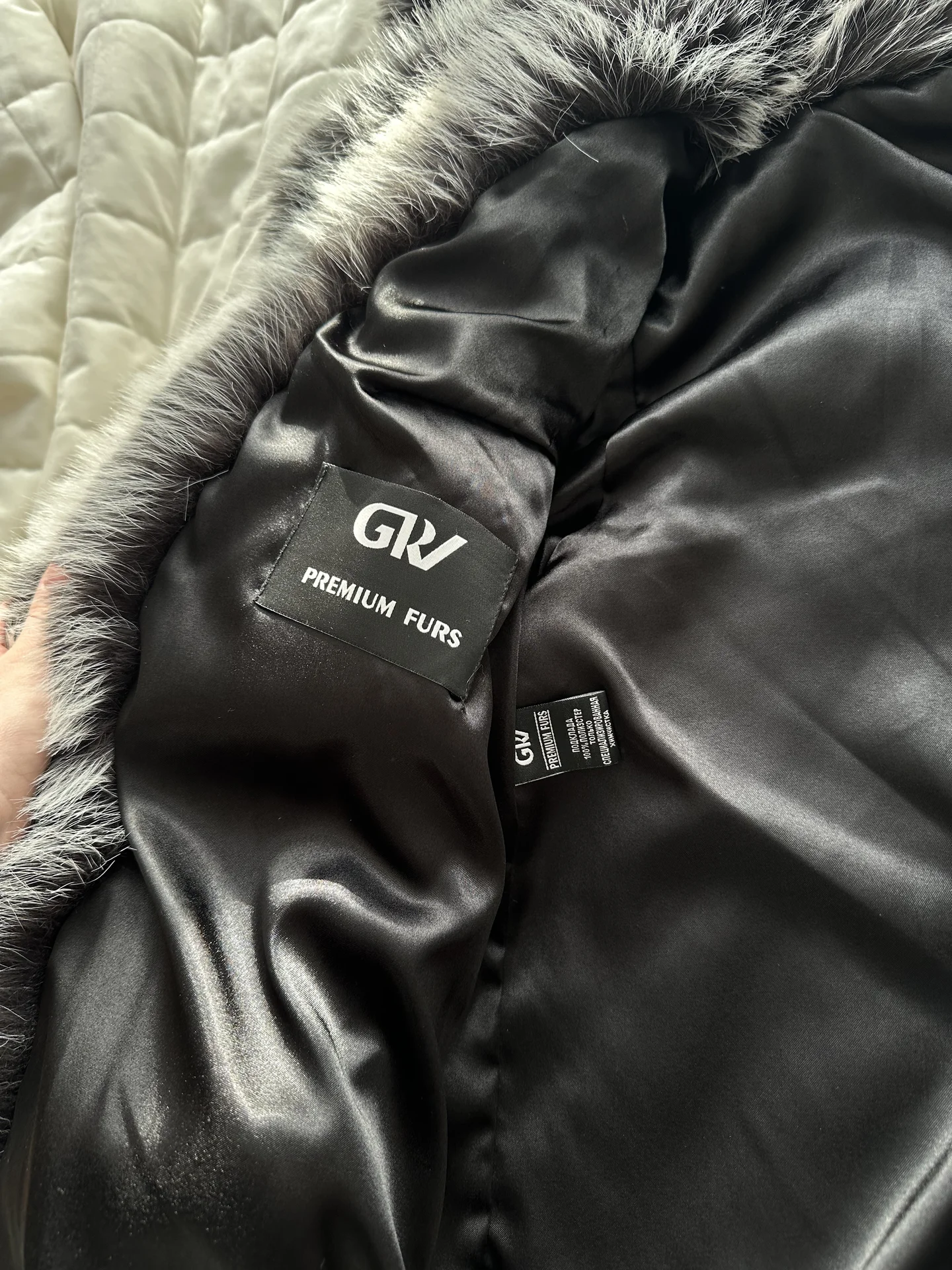 Шуба из искусственного меха GRV Premium Furs Р42 - миниатюра 2