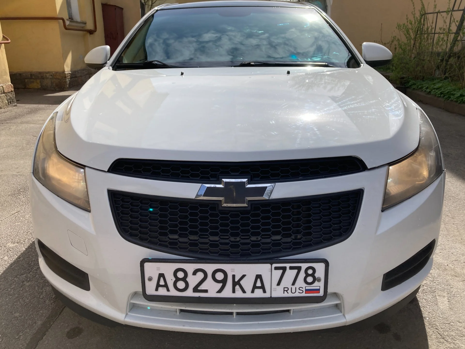 Chevrolet Cruze 1.6 2012 - изображение 1