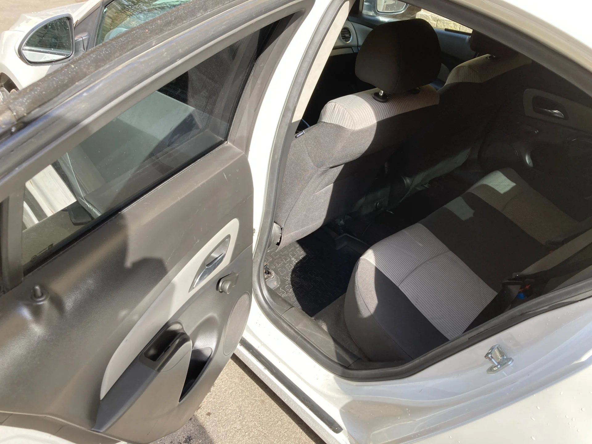 Chevrolet Cruze 1.6 2012 - миниатюра 12