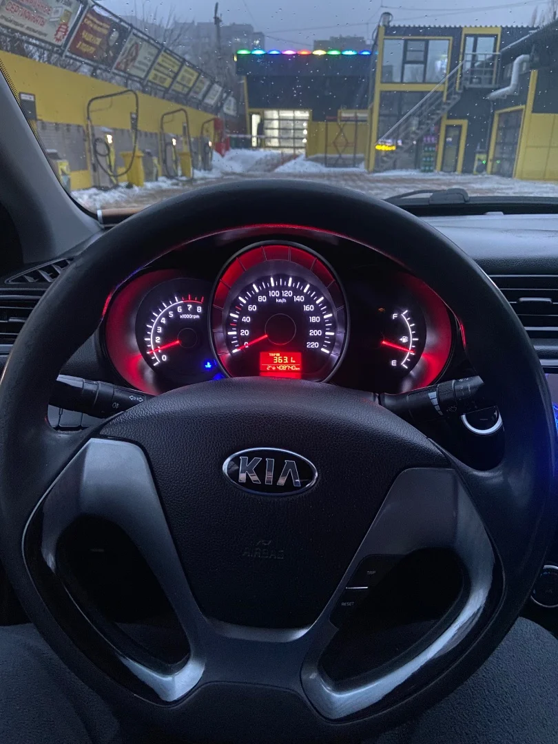 Kia Rio - миниатюра 8
