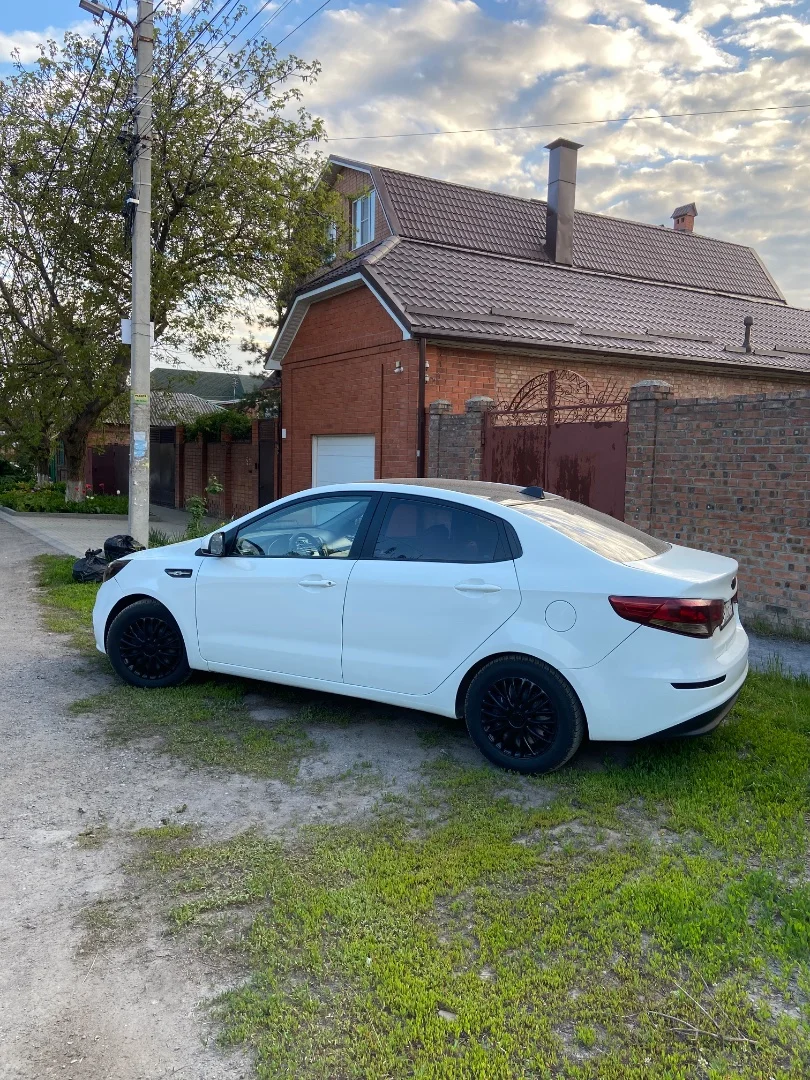 Kia Rio - миниатюра 3