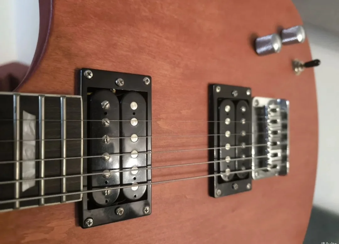 Электрогитара мастеровая под Gibson - миниатюра 6
