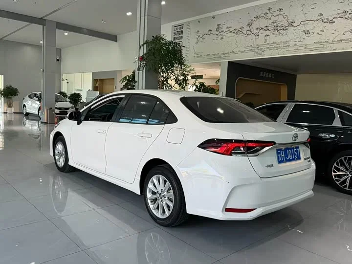Toyota Corolla 1.2T 2022 Год - миниатюра 4