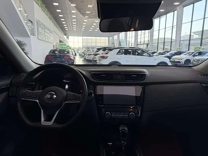 Nissan X-Trail 2.0 2022 Год - миниатюра 9