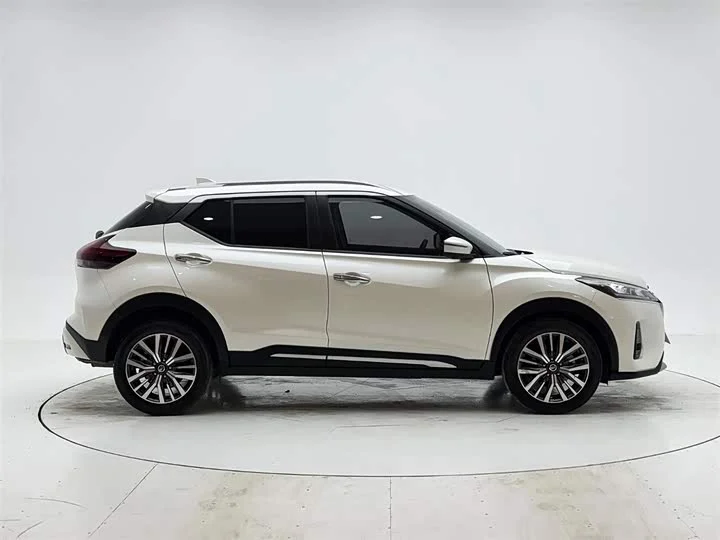 Nissan Kicks 2022 1.5L - миниатюра 8