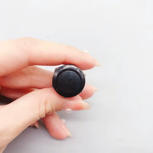 круглая панельная кнопка 16 мм, чёрная, momentary, 3A 250VAC, 2 pin