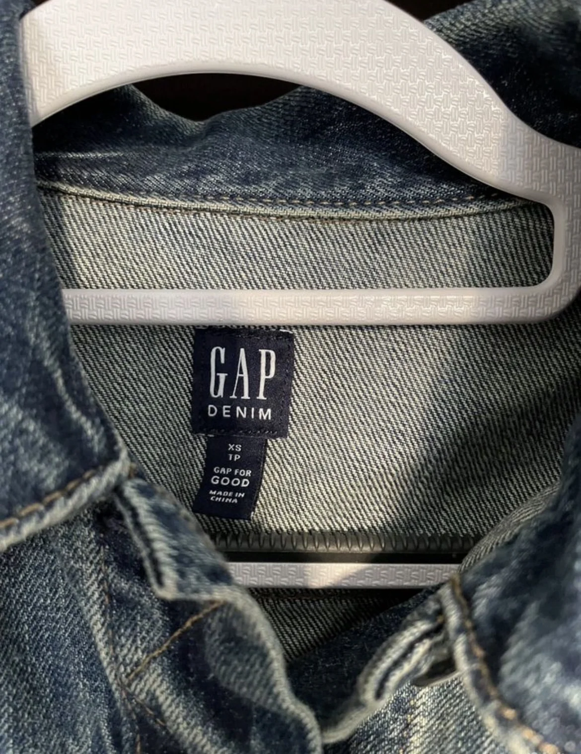 Джинсовка Gap - миниатюра 2