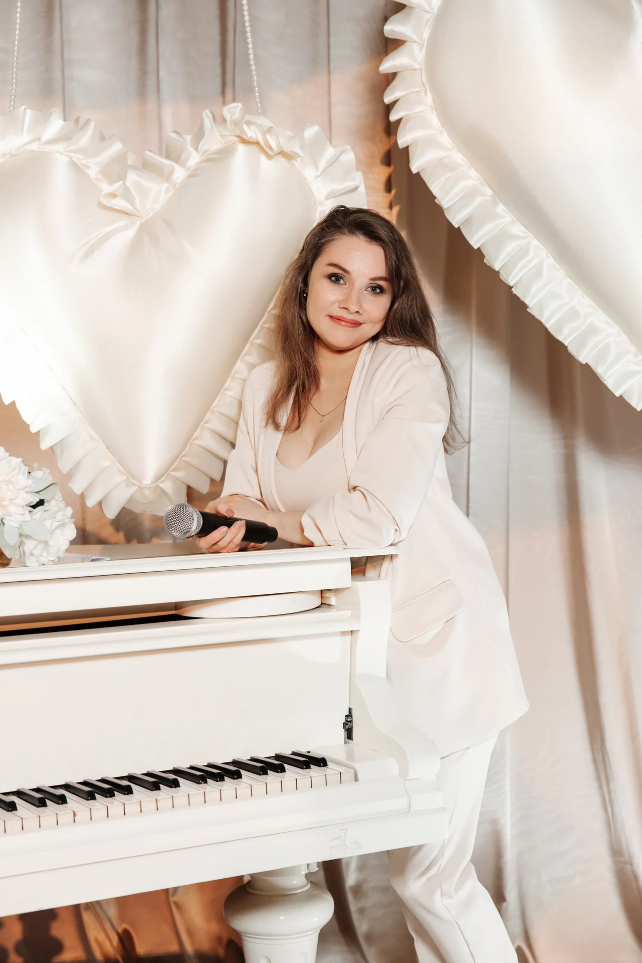 Ведущая/Тамада+DJ на свадьбу, юбилей, выпускной - миниатюра 5