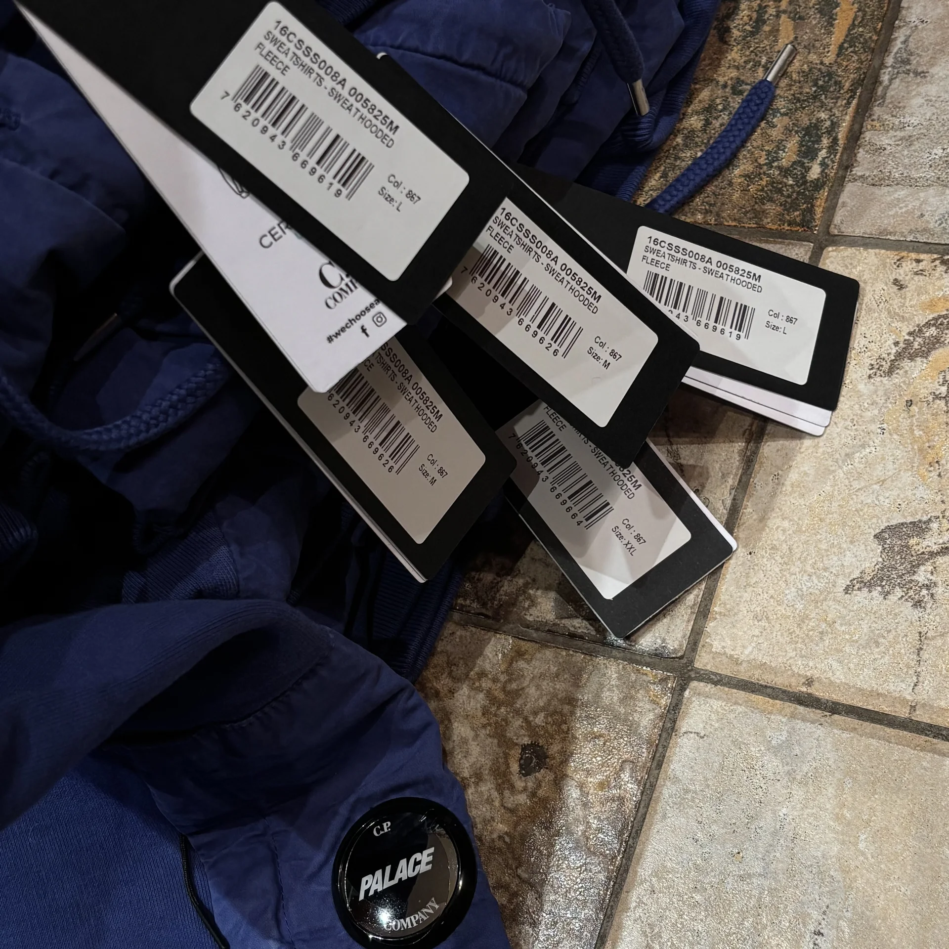 Cp company x palace худи - миниатюра 7