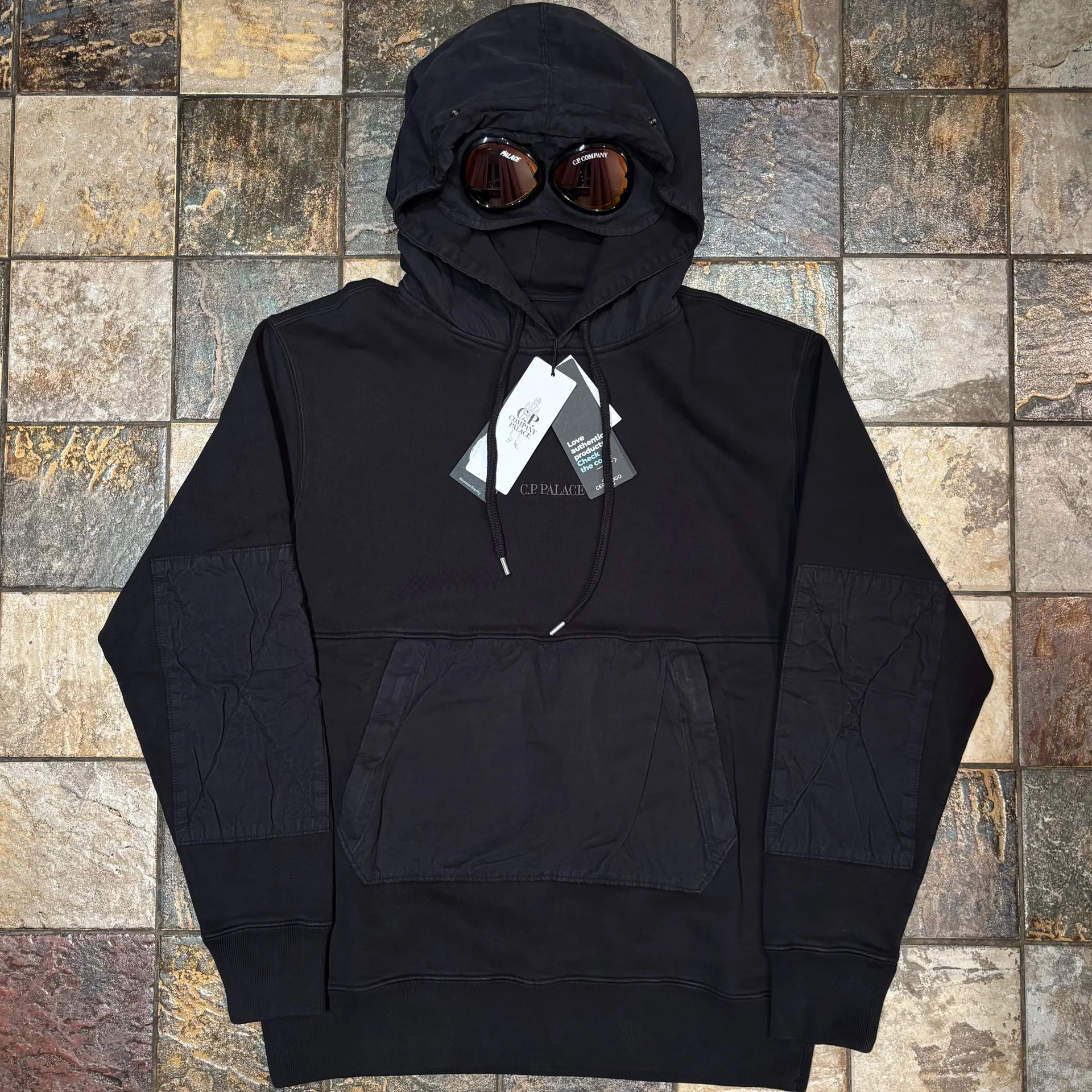 Cp company x palace худи - миниатюра 2