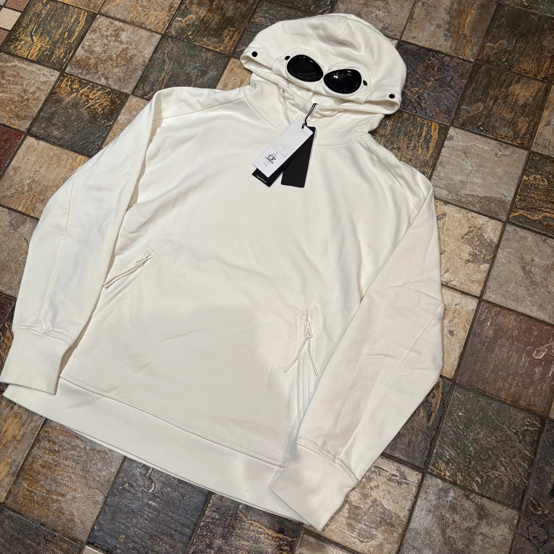 Cp company худи - миниатюра 2