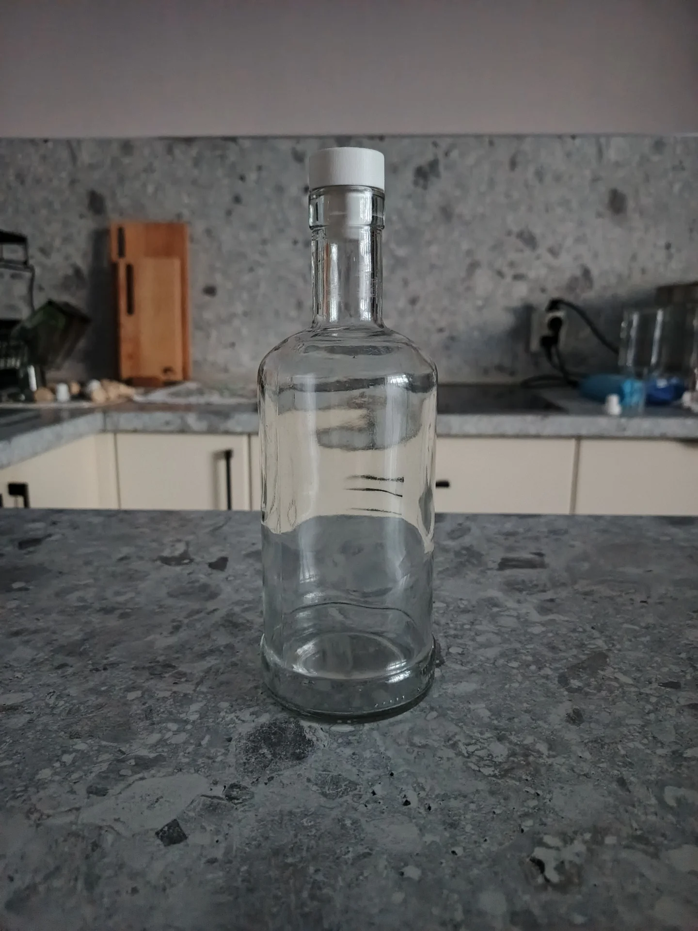 Бутылки стеклянные с пробками 0.5 - миниатюра 2