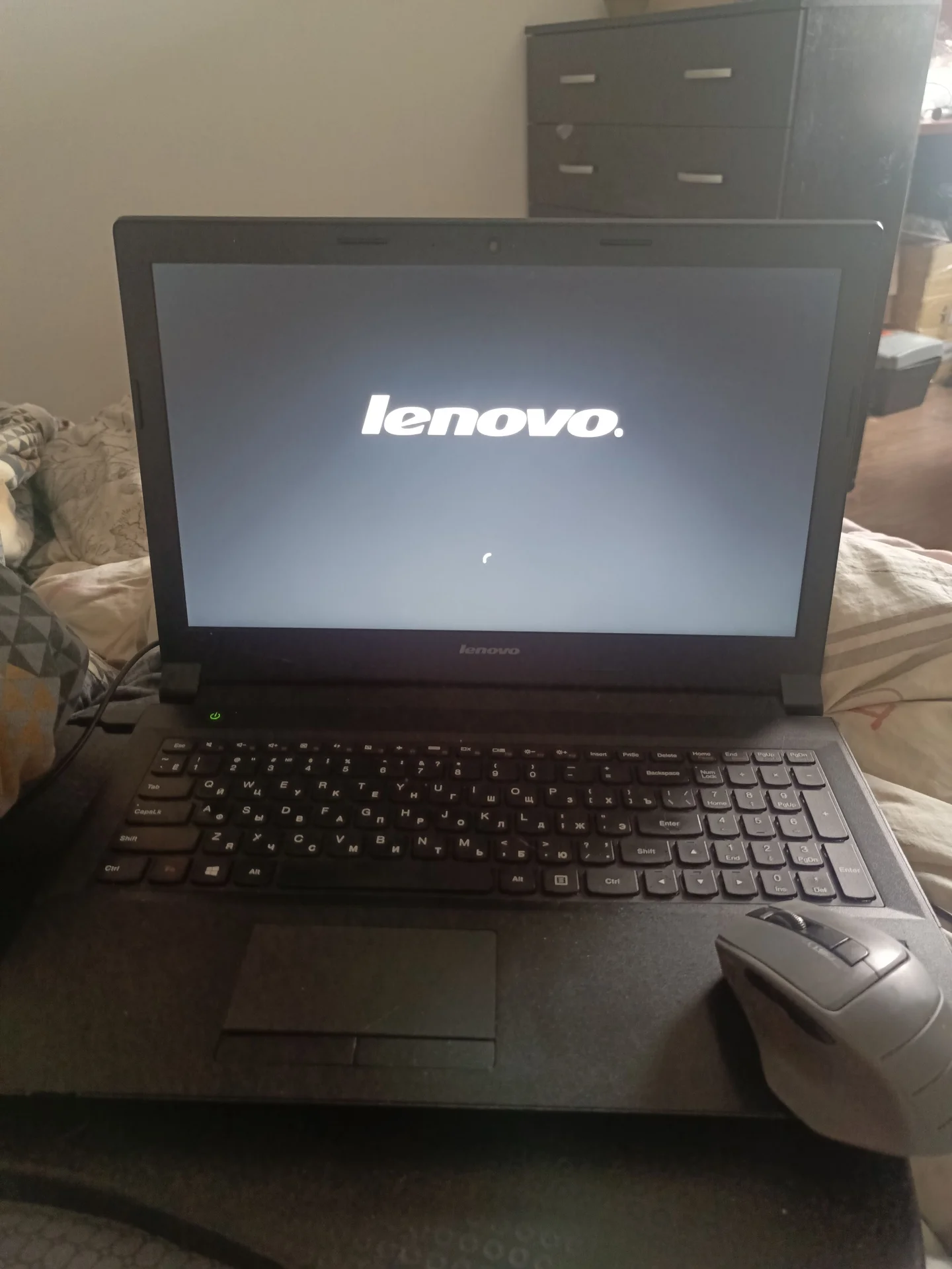 Ноутбук lenovo