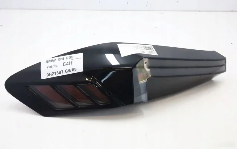 Фонари задние BMW XM G09 - миниатюра 2