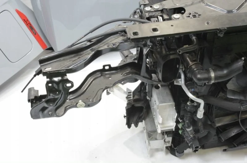 Ноускат передний BMW XM G09 - миниатюра 5