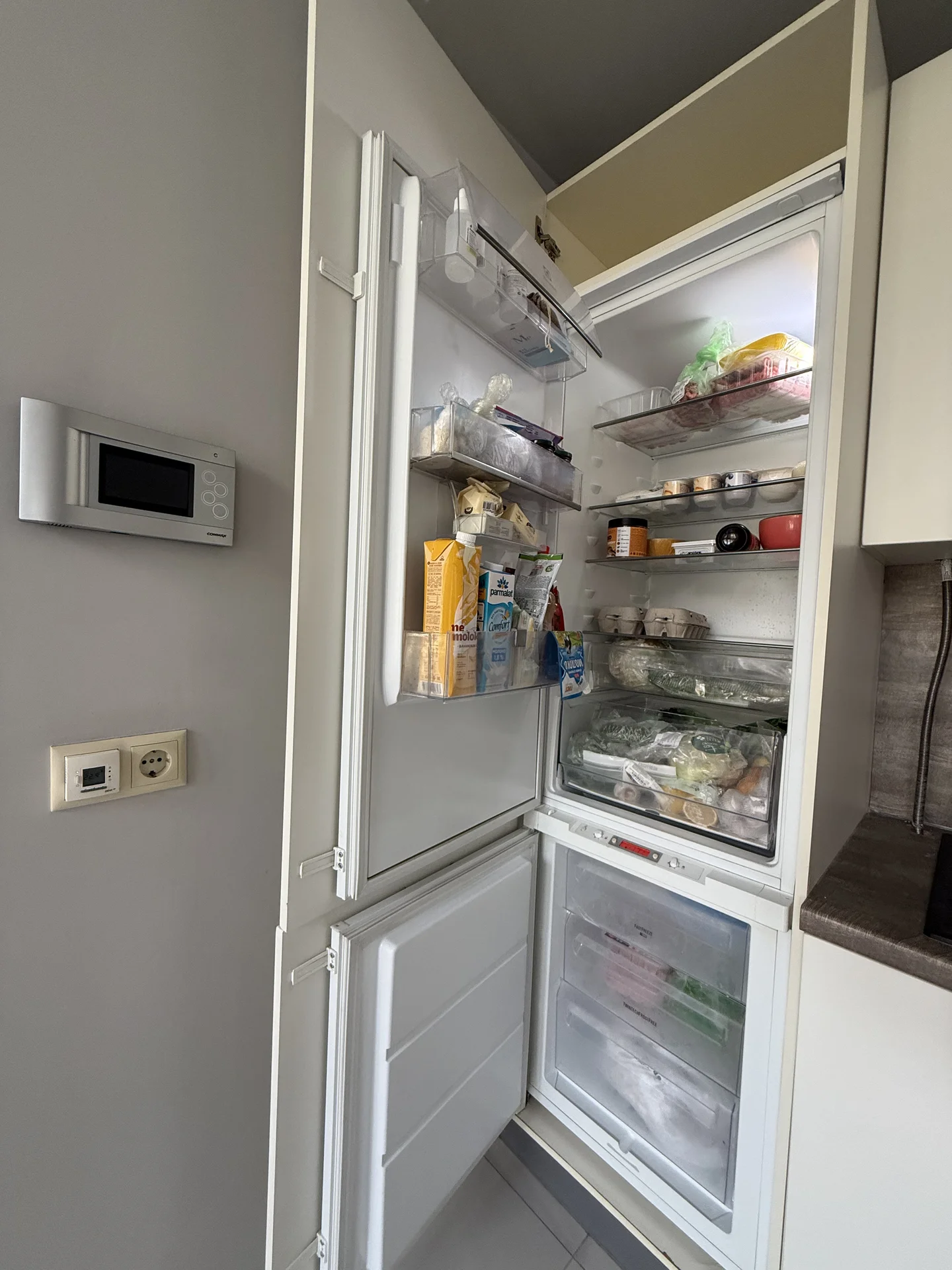 Кухонный гарнитур с островом и техникой бу - миниатюра 7
