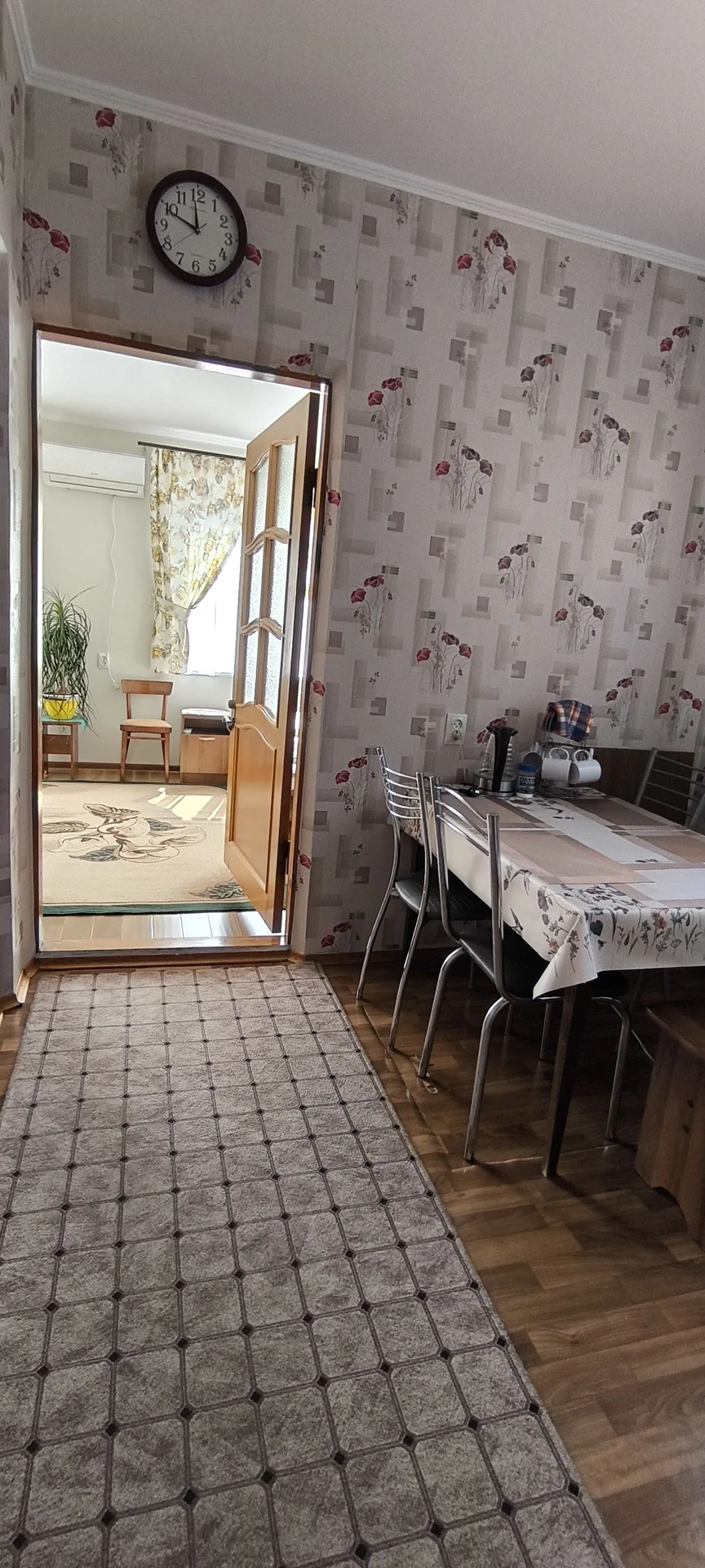 Двухкомнатный номер в частном доме (отдых летом) - миниатюра 13